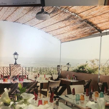 La Flambee Otel Bonnieux Dış mekan fotoğraf